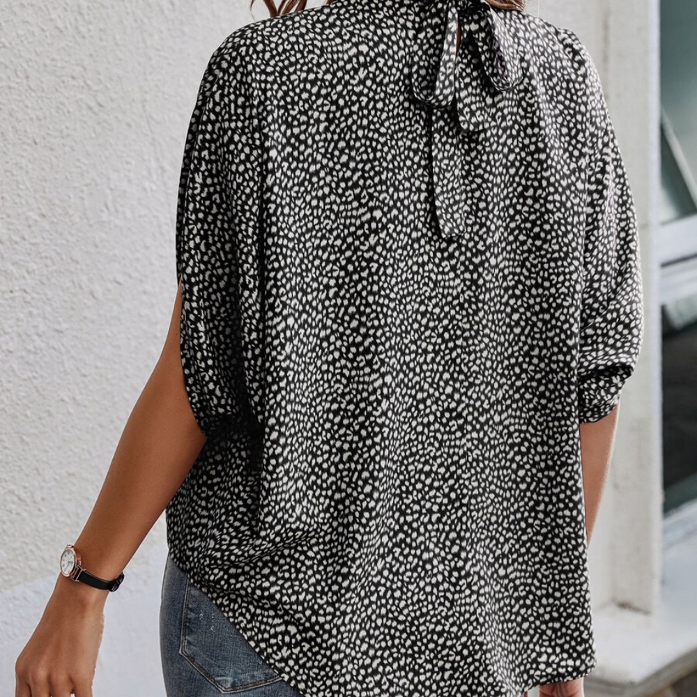 Boho Leopard Print Batwing Sleeve Blouse - Picture 4 of 5